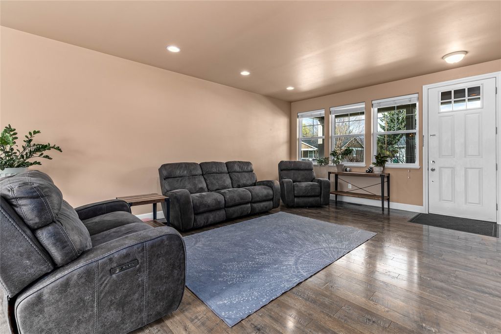 Photo of 550 Veranda Way, Missoula, MT 59804 (MLS # 30068685)