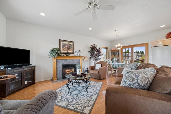342 OVERLOOK DR, EUREKA, MT 59917 - Image ac85e5c1bf0ad3d2996e1ccfb1b7c2af/1207321507