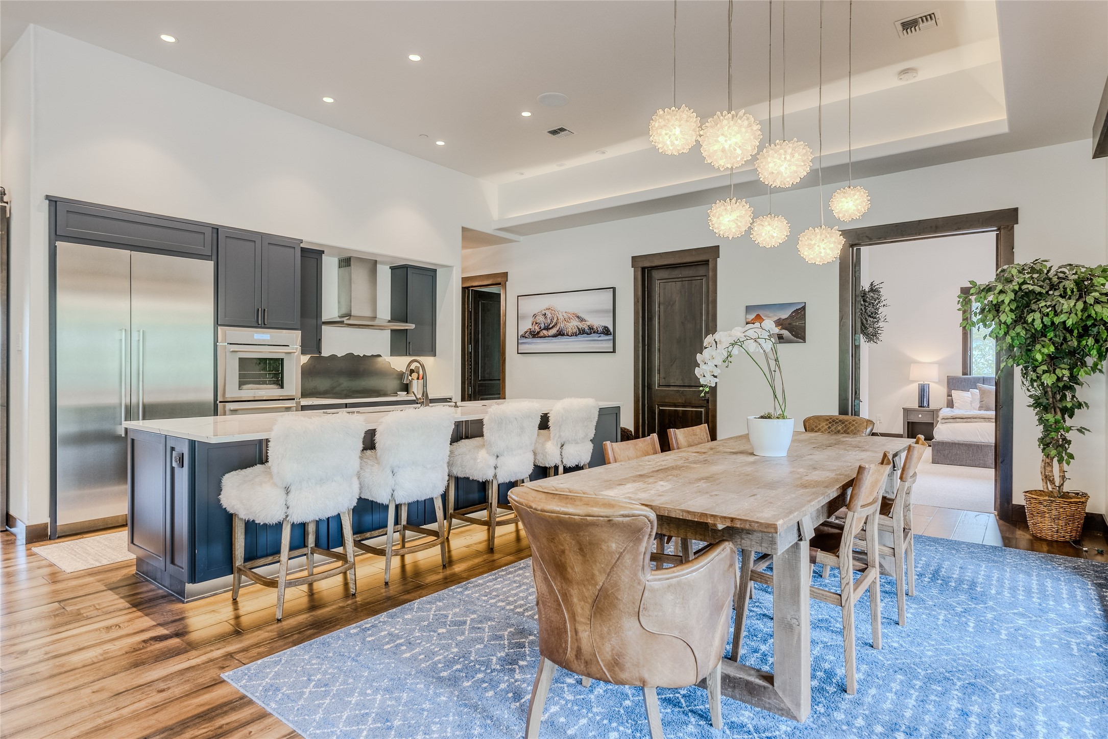 3868 Gelande Street 7