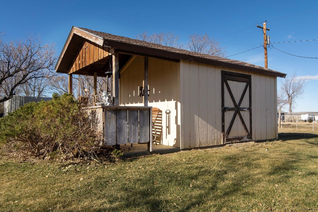 Photo of 205 1st Street N, Sunburst, MT 59482 (MLS # 30065056)