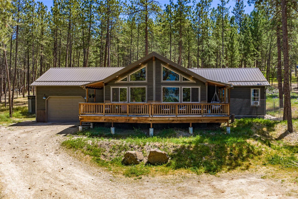 Photo of 137 Rambling River Road, Stevensville, MT 59870 (MLS # 30071730)