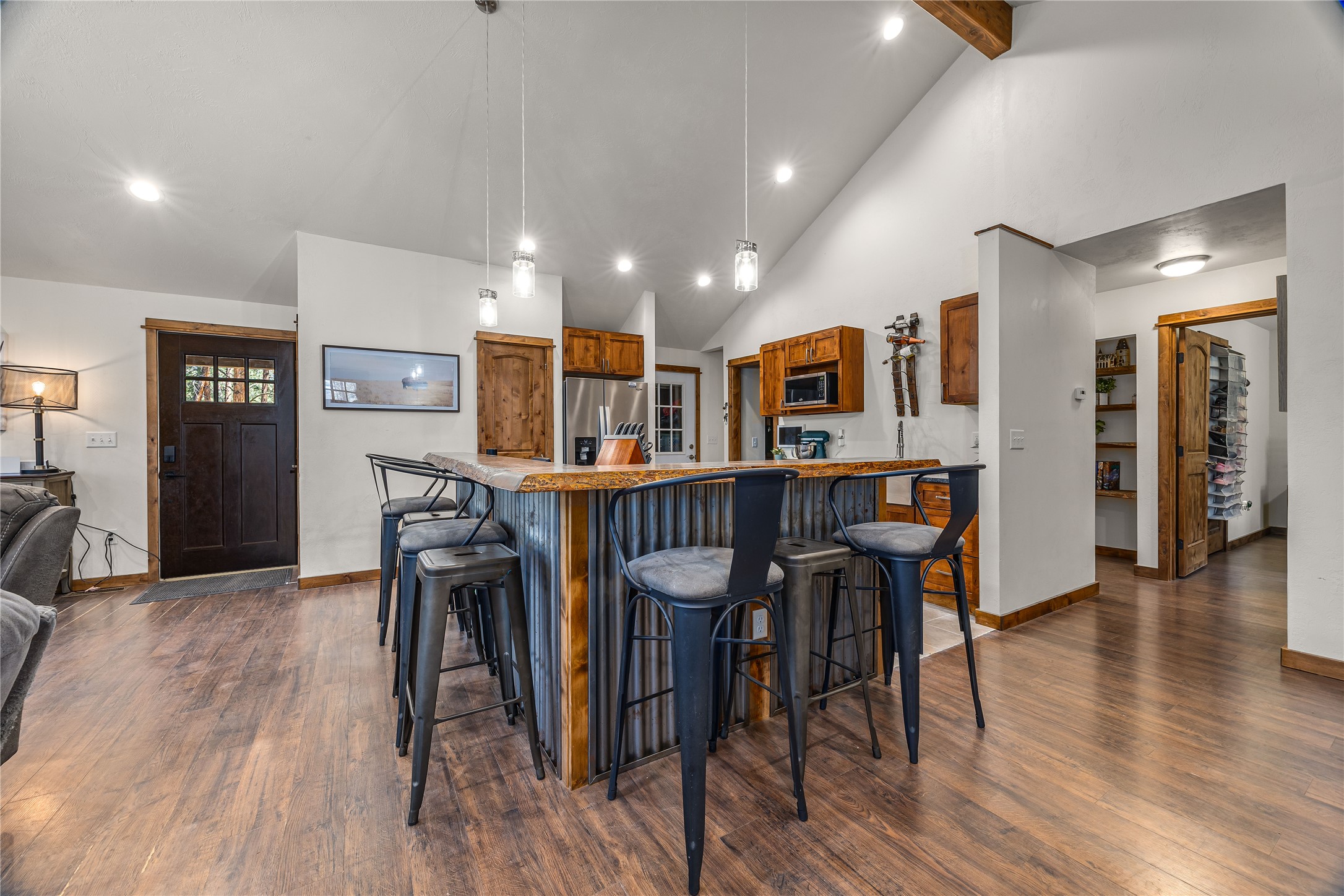 137 Rambling River Road