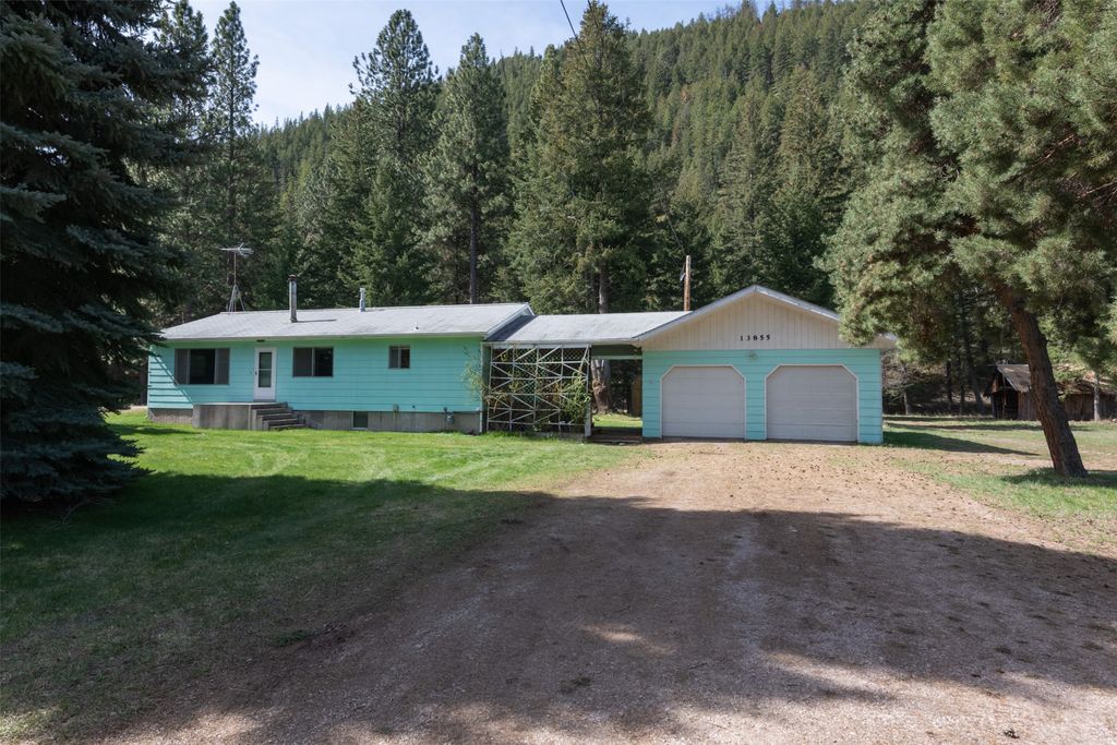 Photo of 13855 Hampton Drive, Clinton, MT 59825 (MLS # 30069250)