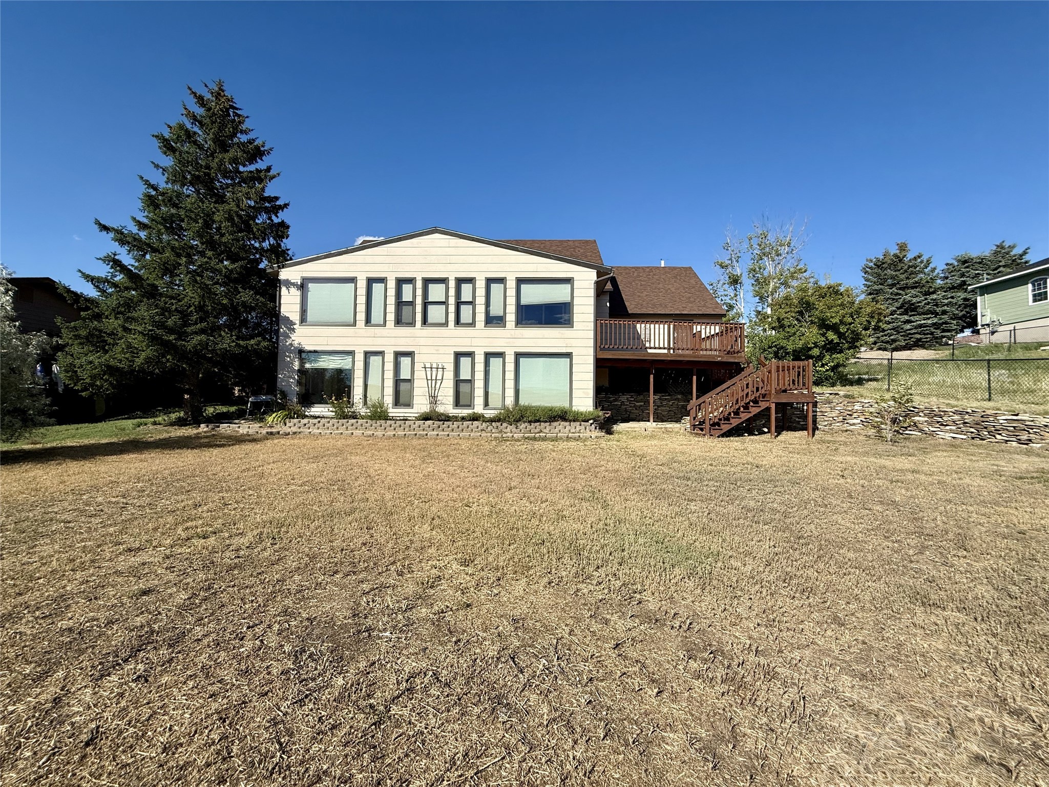 114 4th Street SW