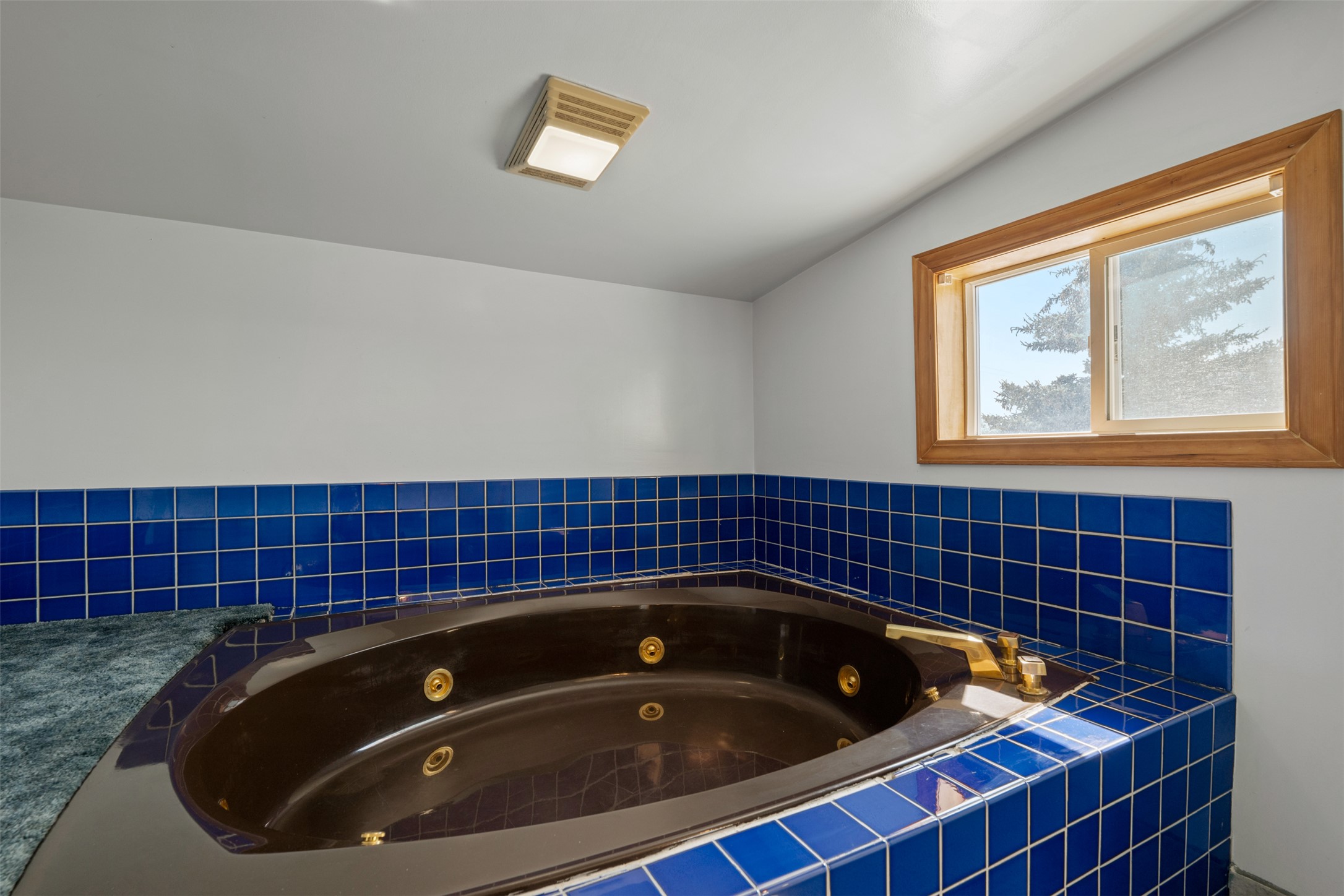 Butte, Montana 59701, United States, 3 Bedrooms Bedrooms, ,2 BathroomsBathrooms,Residential,Pending,205775