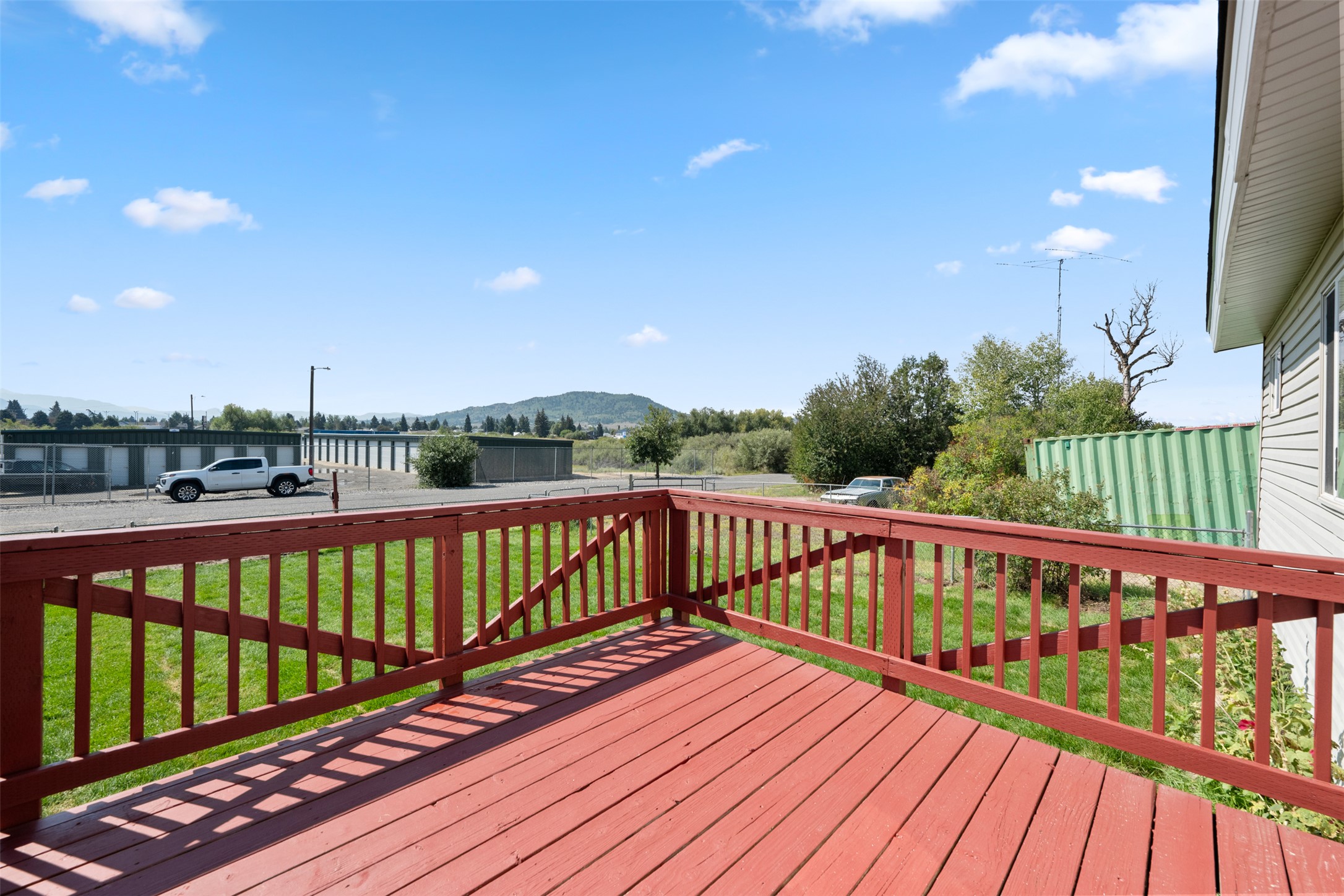 Butte, Montana 59701, United States, 3 Bedrooms Bedrooms, ,2 BathroomsBathrooms,Residential,Pending,205775