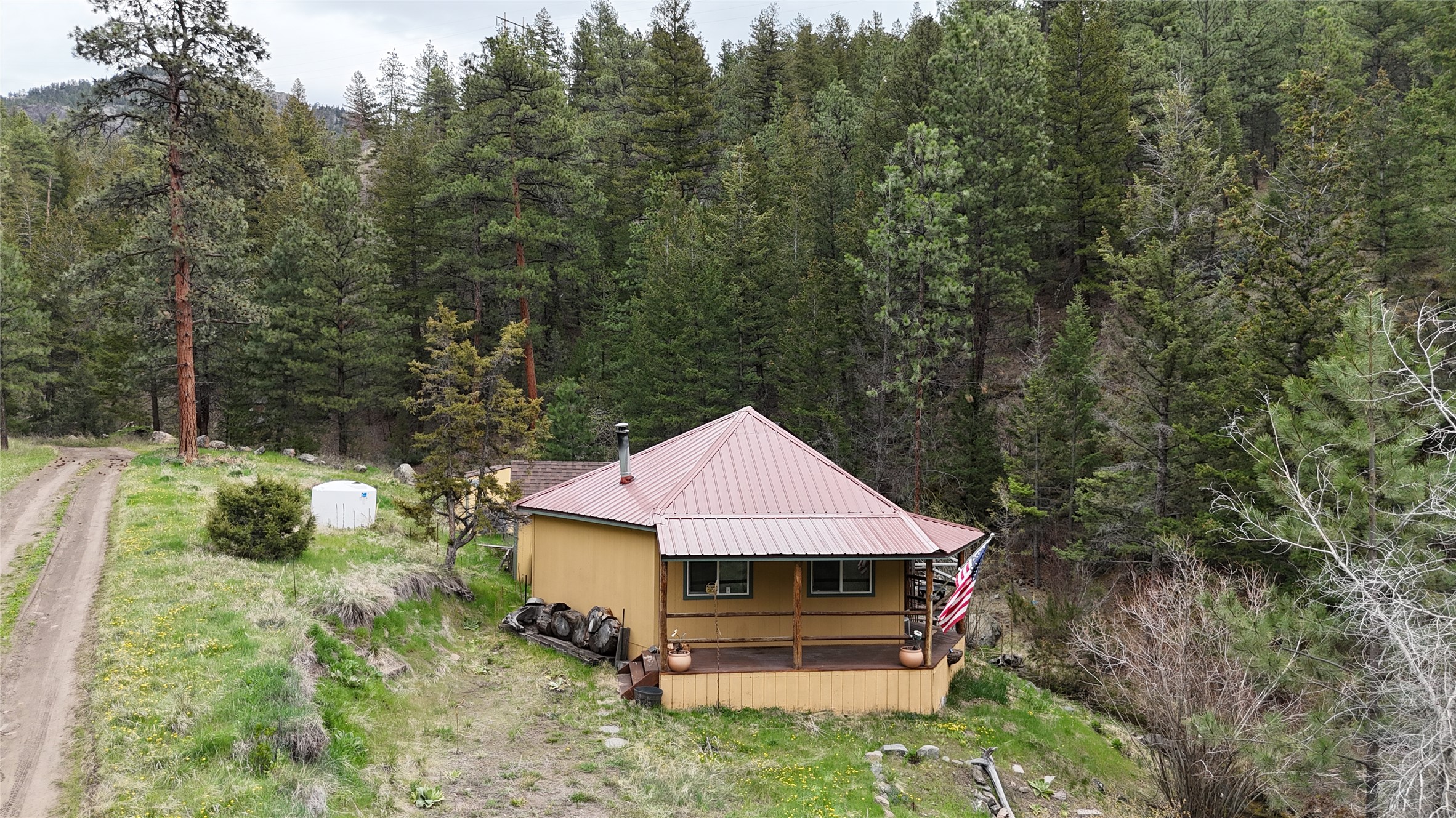 111 Paul Creek Ln