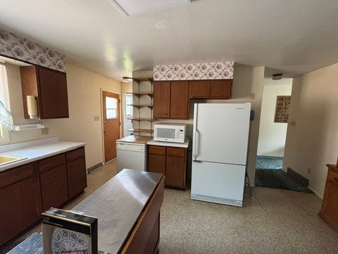 Tiny photo for 740 Hill Avenue, Shelby, MT 59474 (MLS # 30077121)
