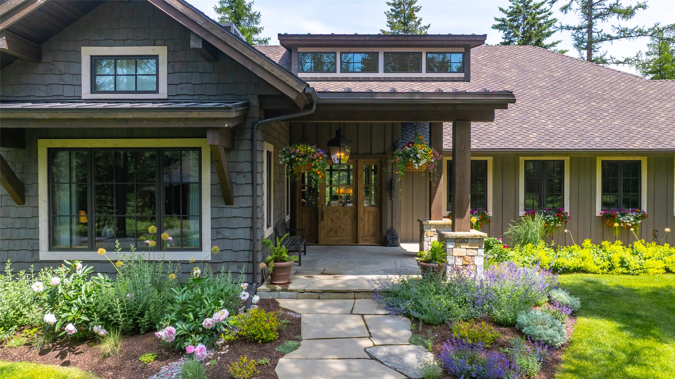 176 Whitefish Hills Loop