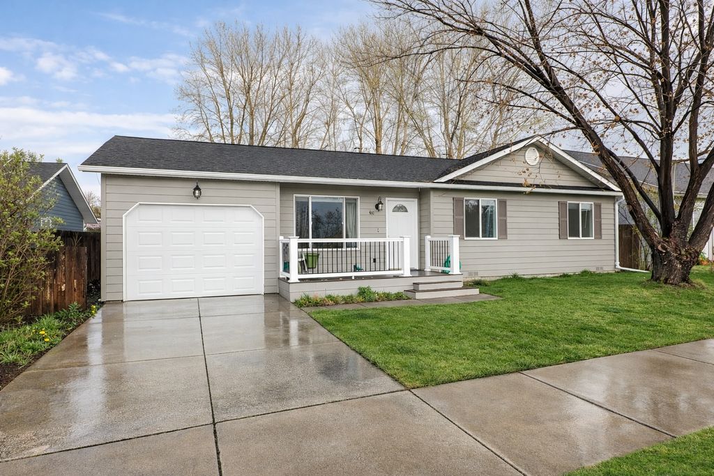 Photo of 410 N Daly Avenue, Hamilton, MT 59840 (MLS # 30068507)