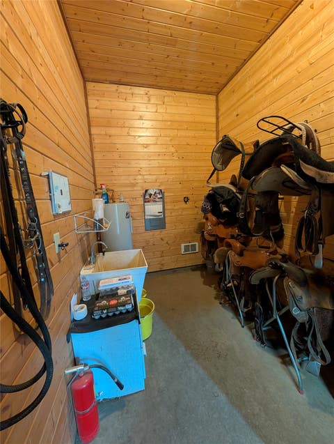 Tiny photo for 511 Hudson Lane, Victor, MT 59875 (MLS # 30073464)