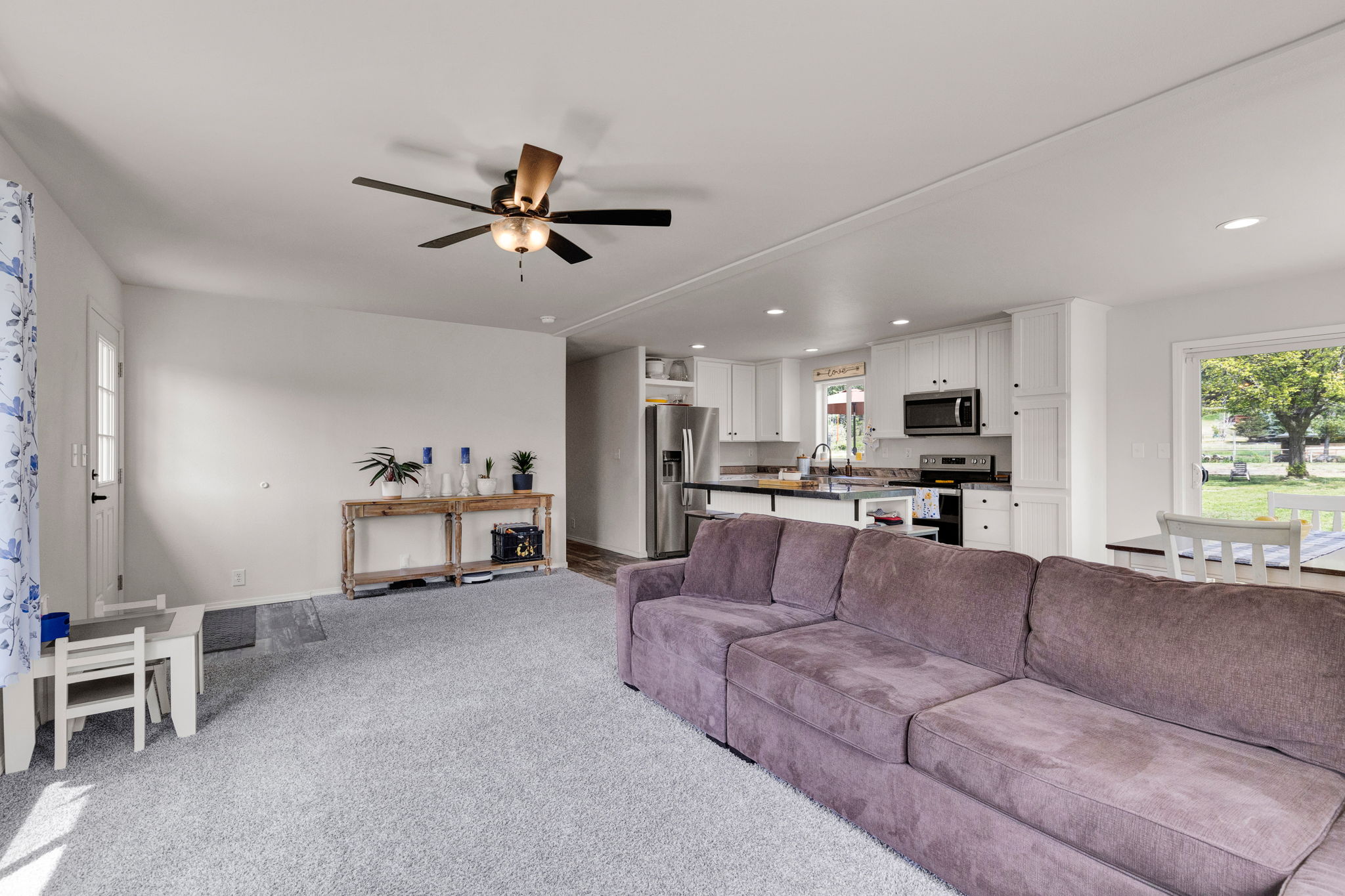 812 Cuf Lane