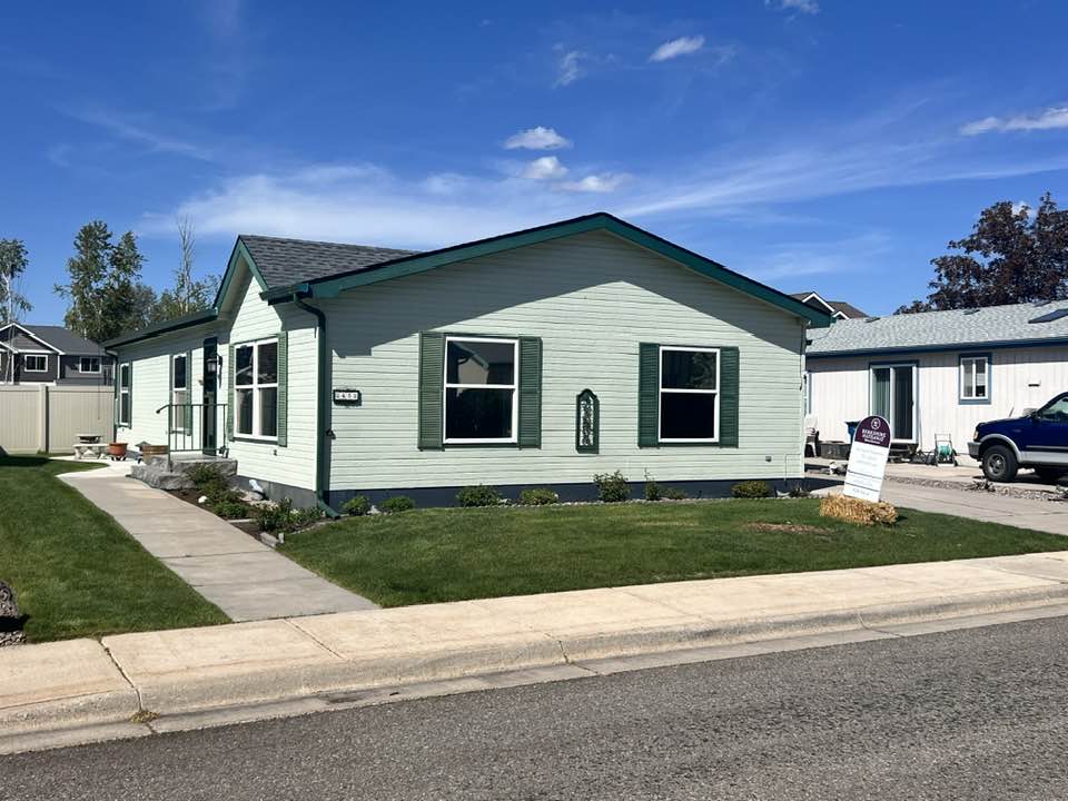 Missoula, Montana 59801, United States, 2 Bedrooms Bedrooms, ,2 BathroomsBathrooms,Residential,Active,550