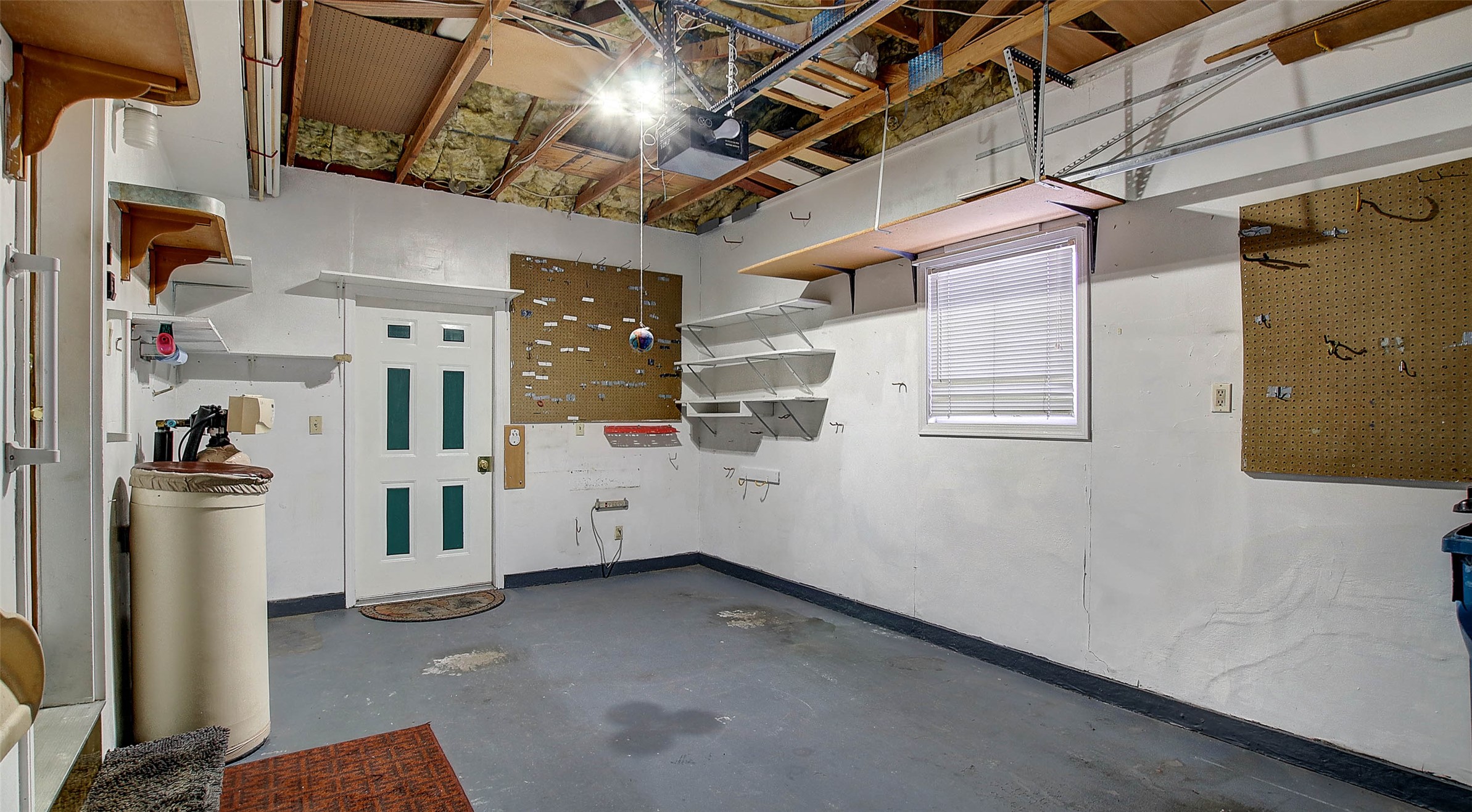 Missoula, Montana 59801, United States, 2 Bedrooms Bedrooms, ,2 BathroomsBathrooms,Residential,Active,550