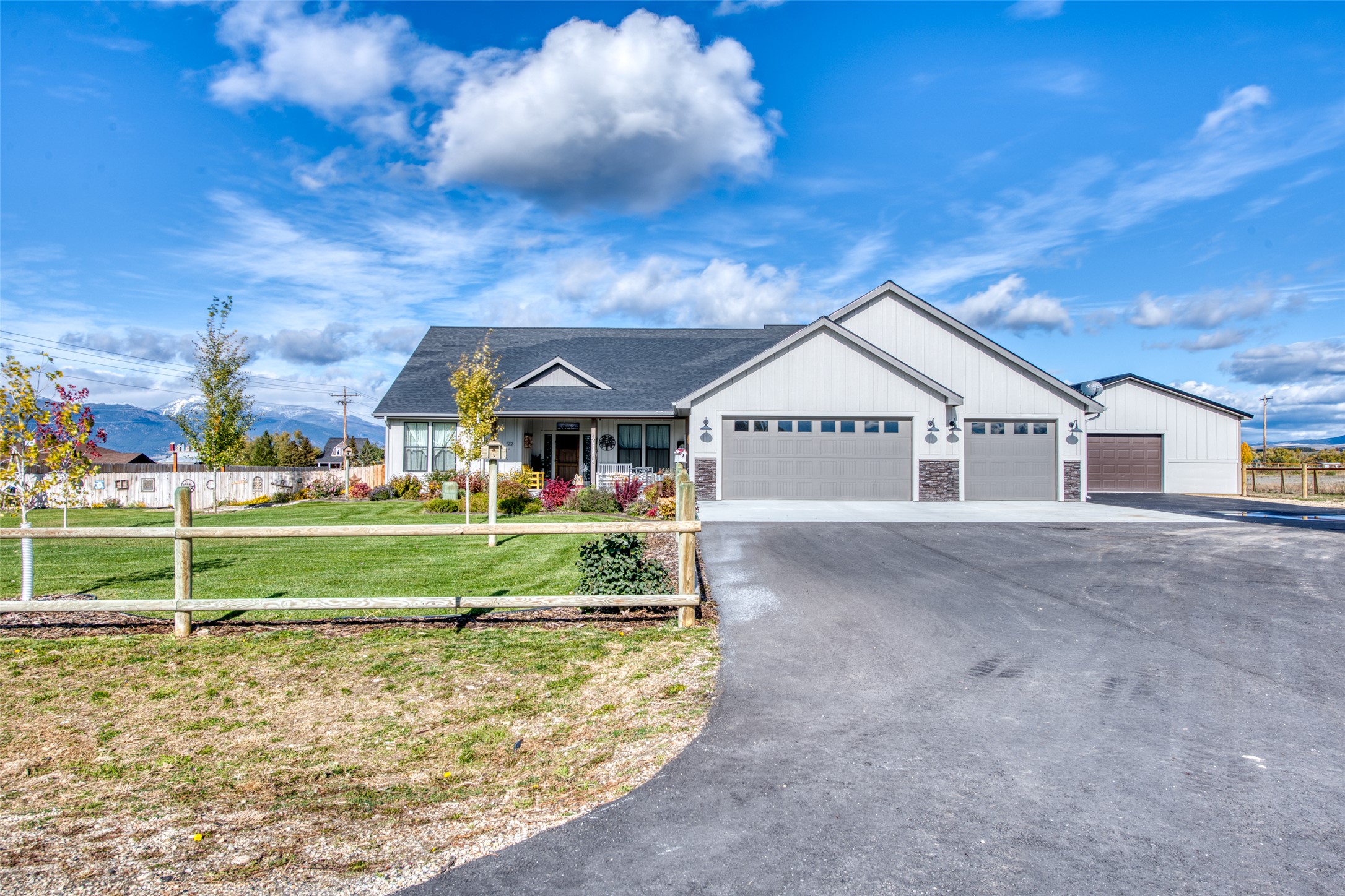 Corvallis, Montana 59828, United States, 3 Bedrooms Bedrooms, ,2 BathroomsBathrooms,Residential,Active,151074