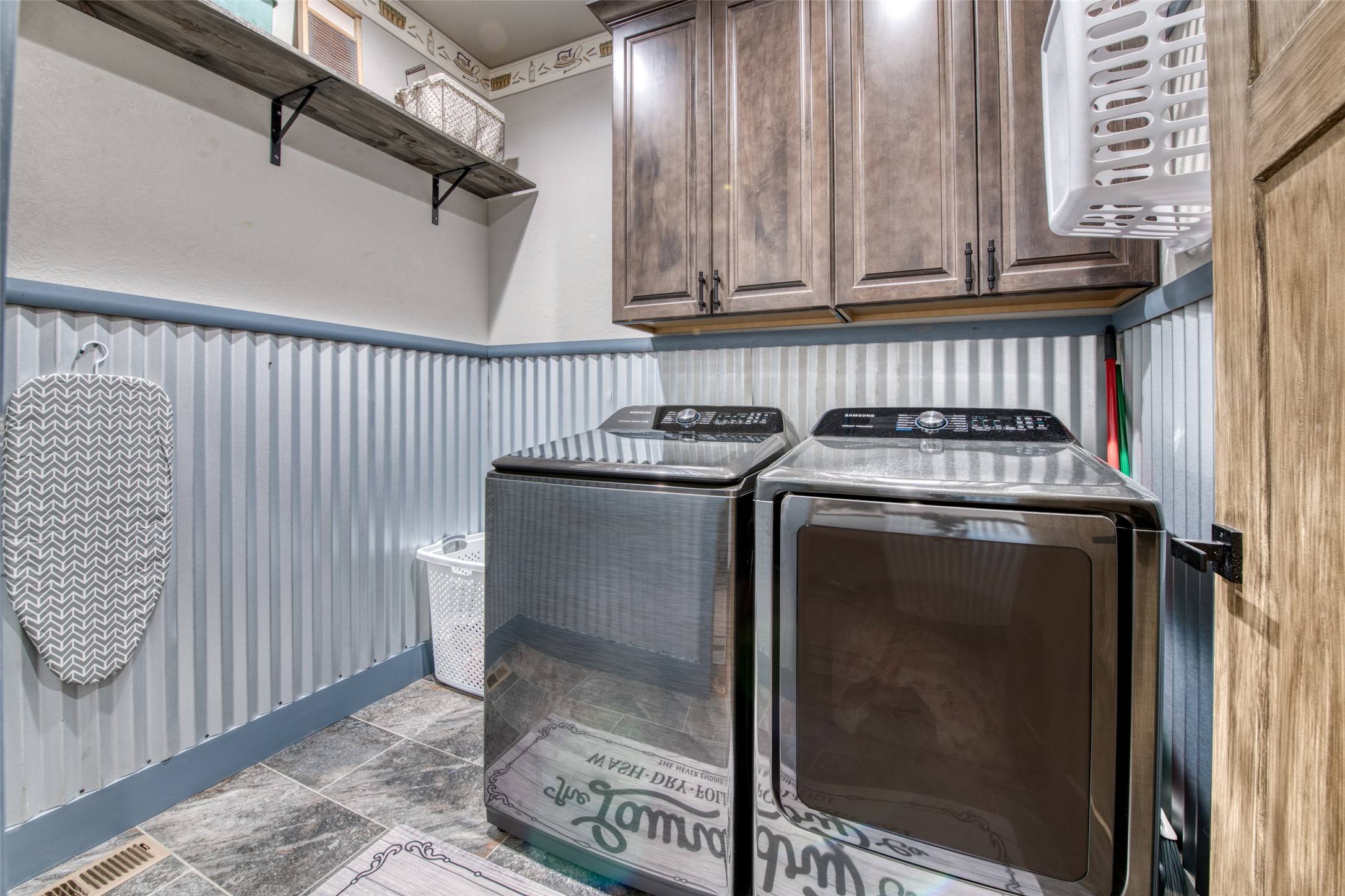 Corvallis, Montana 59828, United States, 3 Bedrooms Bedrooms, ,2 BathroomsBathrooms,Residential,Active,151074