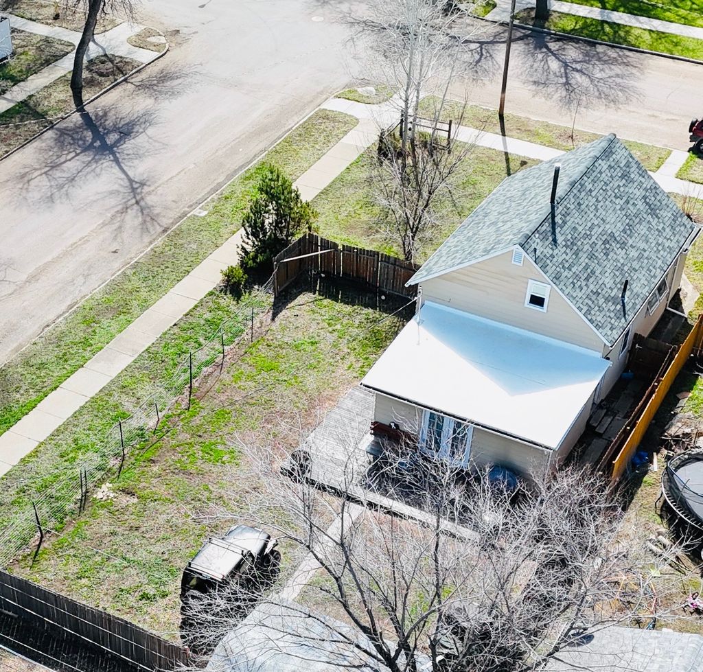 Photo of 701 1st Avenue SW, Great Falls, MT 59404 (MLS # 30067737)
