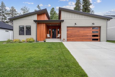 Photo of 172 Brimstone Drive, Whitefish, MT 59937 (MLS # 30053335)