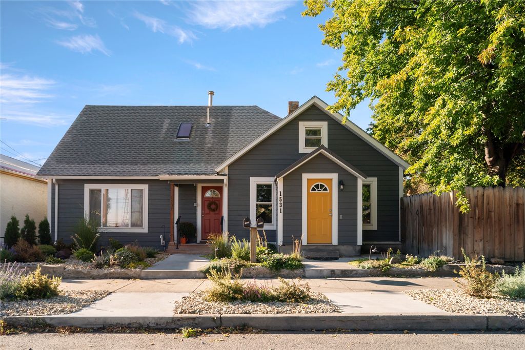 Photo of 1531 &amp; 1533 Gallatin Avenue, Helena, MT 59601 (MLS # 30057645)