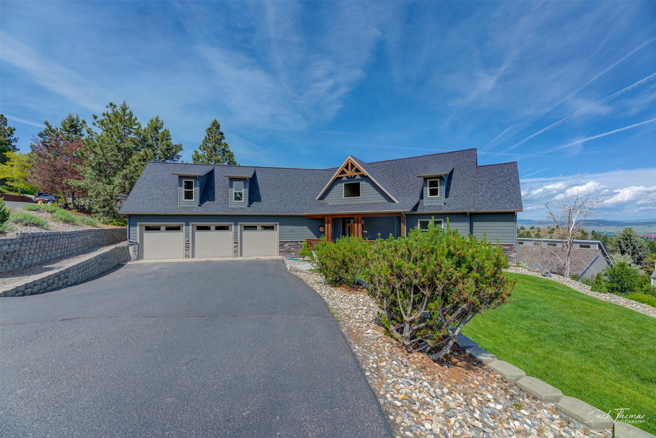 960 Strawberry Drive