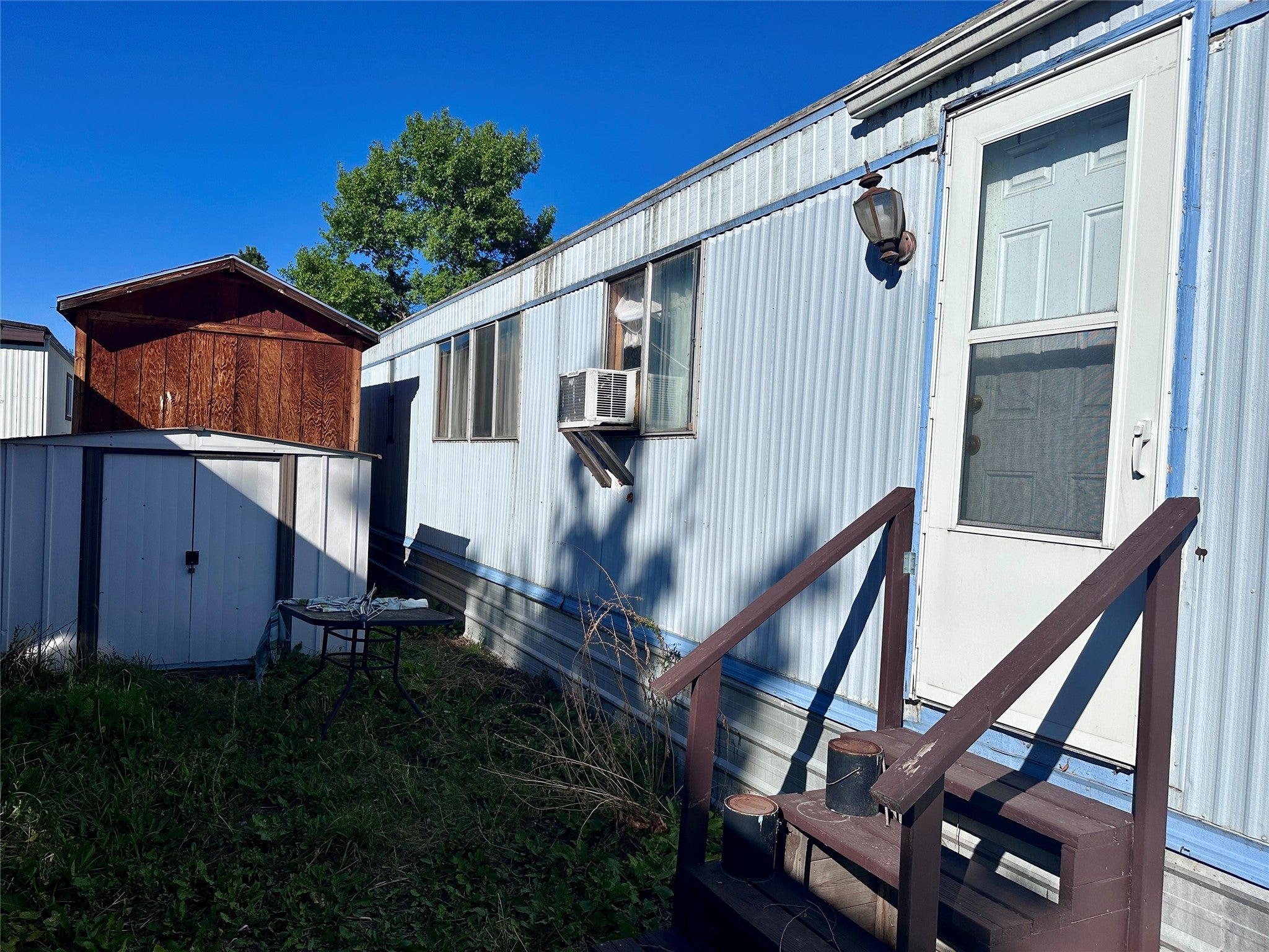 529 S Caravan Street
