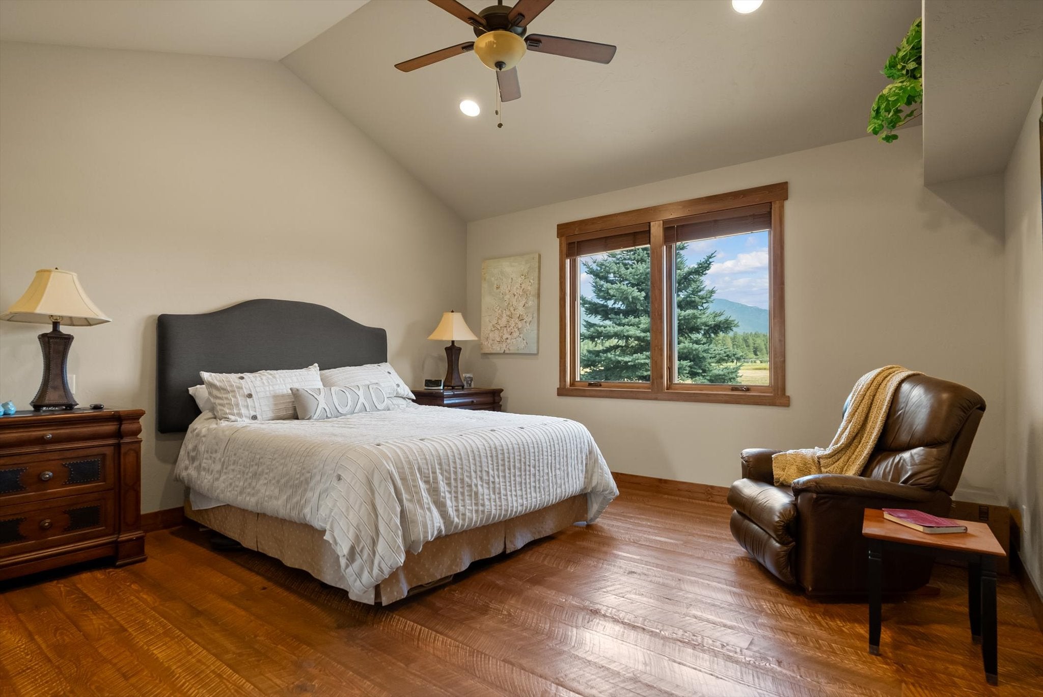 Kalispell, Montana, 59901, United States, 3 Bedrooms Bedrooms, ,3 BathroomsBathrooms,Residential,Active,2022311