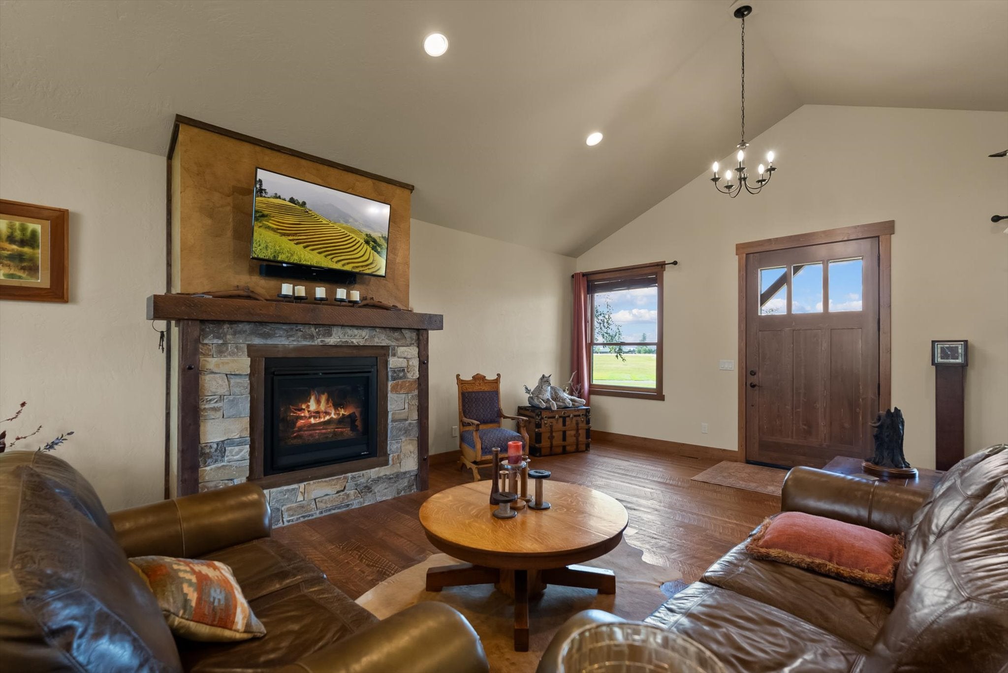 Kalispell, Montana, 59901, United States, 3 Bedrooms Bedrooms, ,3 BathroomsBathrooms,Residential,Active,2022311