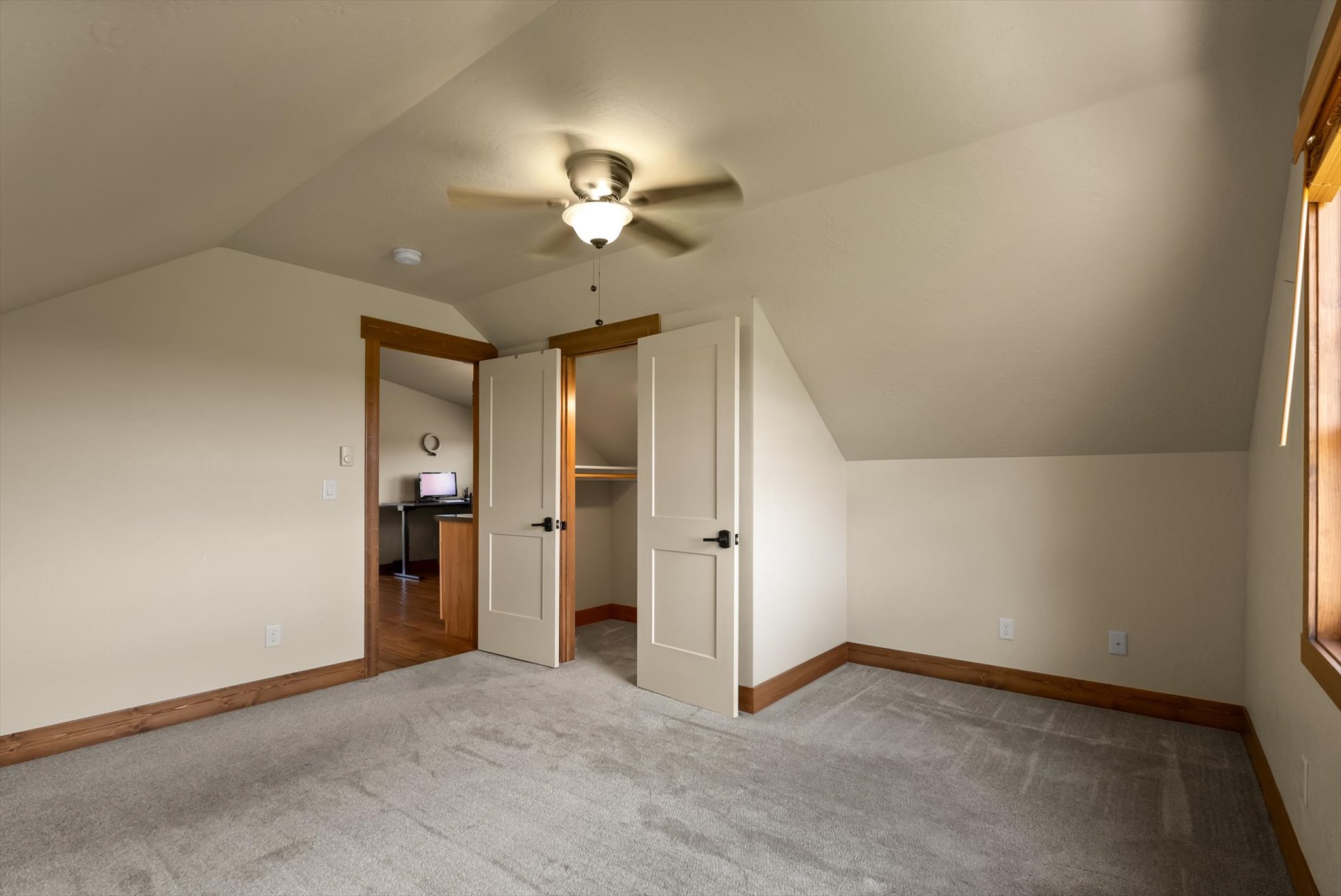 Kalispell, Montana, 59901, United States, 3 Bedrooms Bedrooms, ,3 BathroomsBathrooms,Residential,Active,2022311