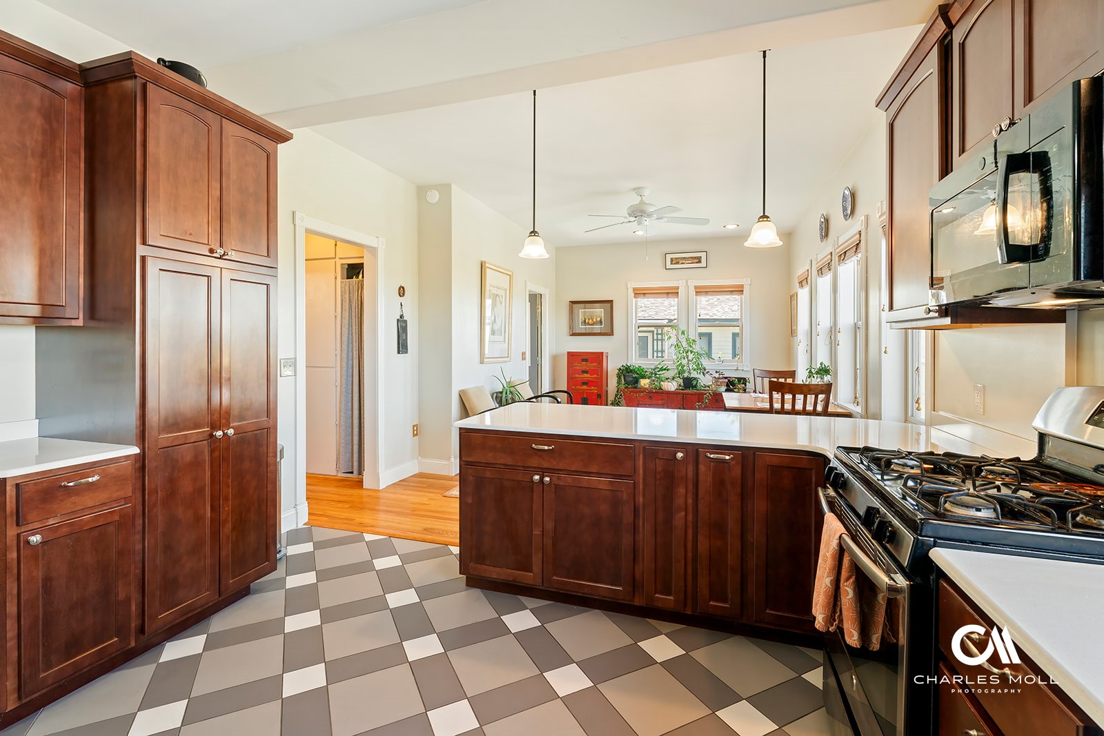 Helena, Montana 59601, United States, 4 Bedrooms Bedrooms, ,2 BathroomsBathrooms,Residential,Active,126548