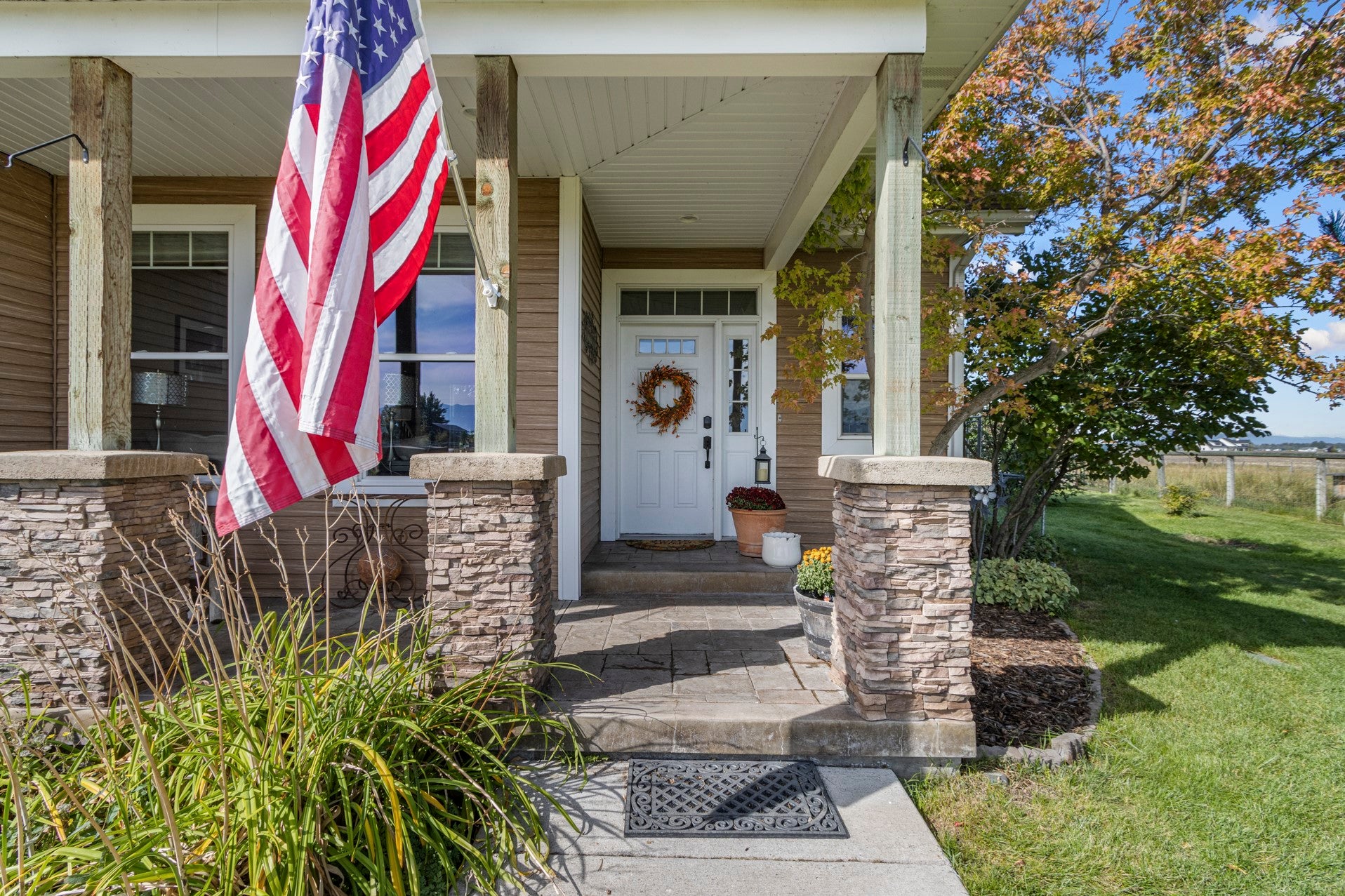 990 Farm Road