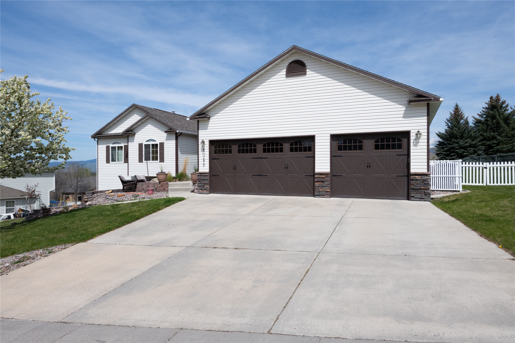 5058 Jaiden Lane