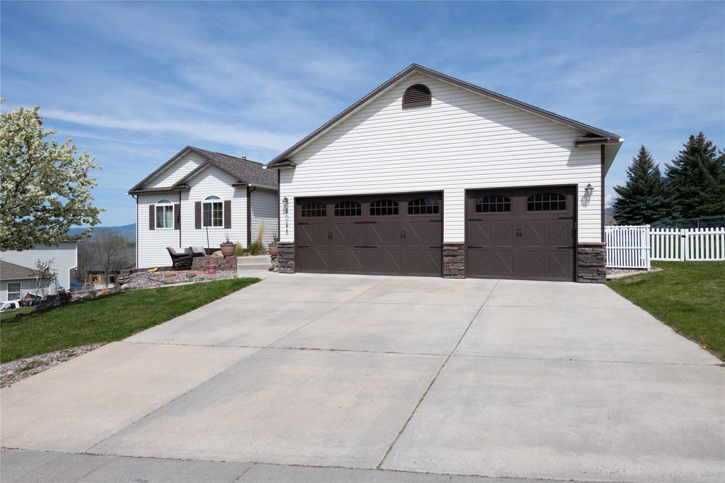 Photo of 5058 Jaiden Lane, Missoula, MT 59803 (MLS # 30068867)