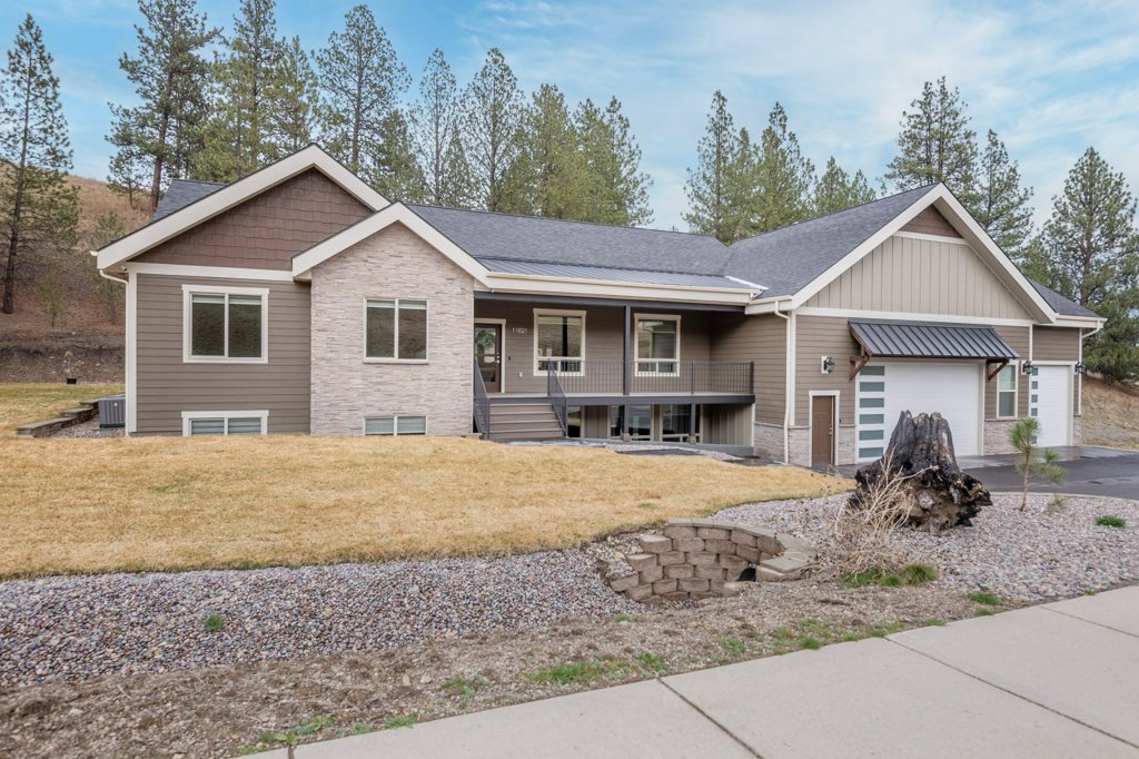 11021 Coulter Pine Street 1 and 2