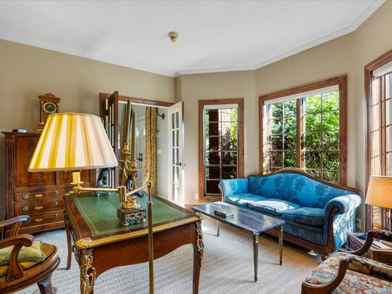140 Fairway Drive
