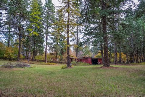 Photo of 1327 1st Avenue E, Columbia Falls, MT 59912 (MLS # 30060949)