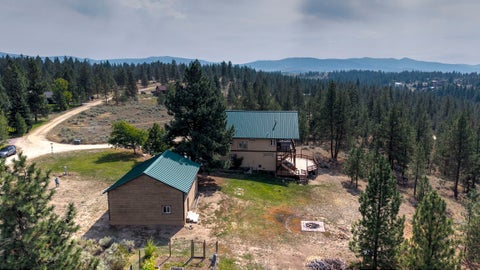 Photo of 478 Higgins Lane, Stevensville, MT 59870 (MLS # 30077538)