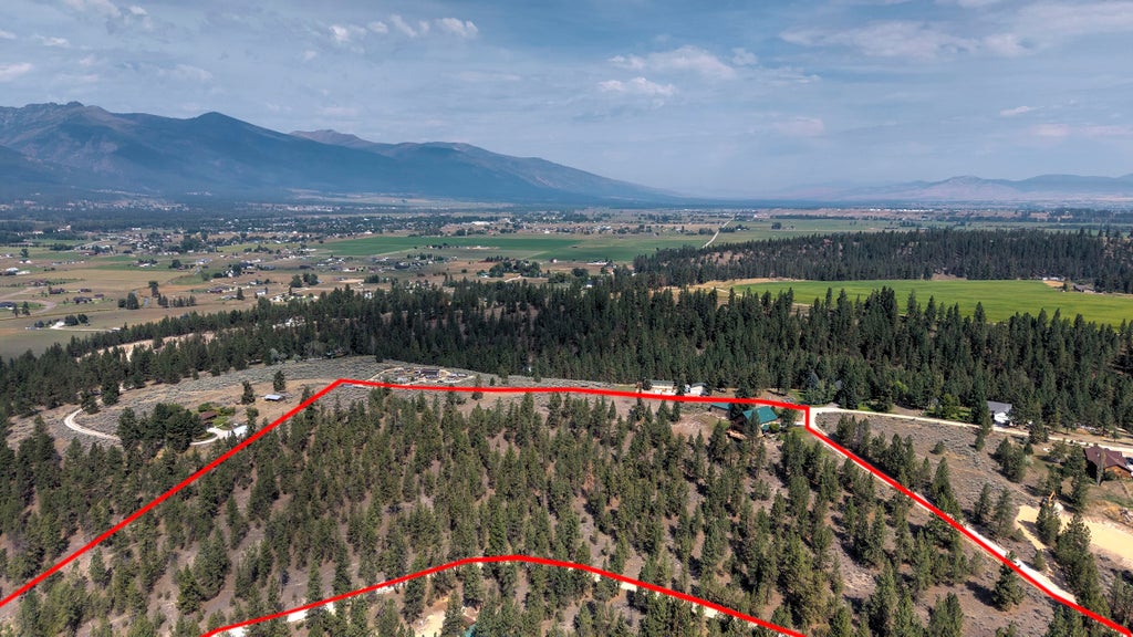 Photo of 478 Higgins Lane, Stevensville, MT 59870 (MLS # 30077538)
