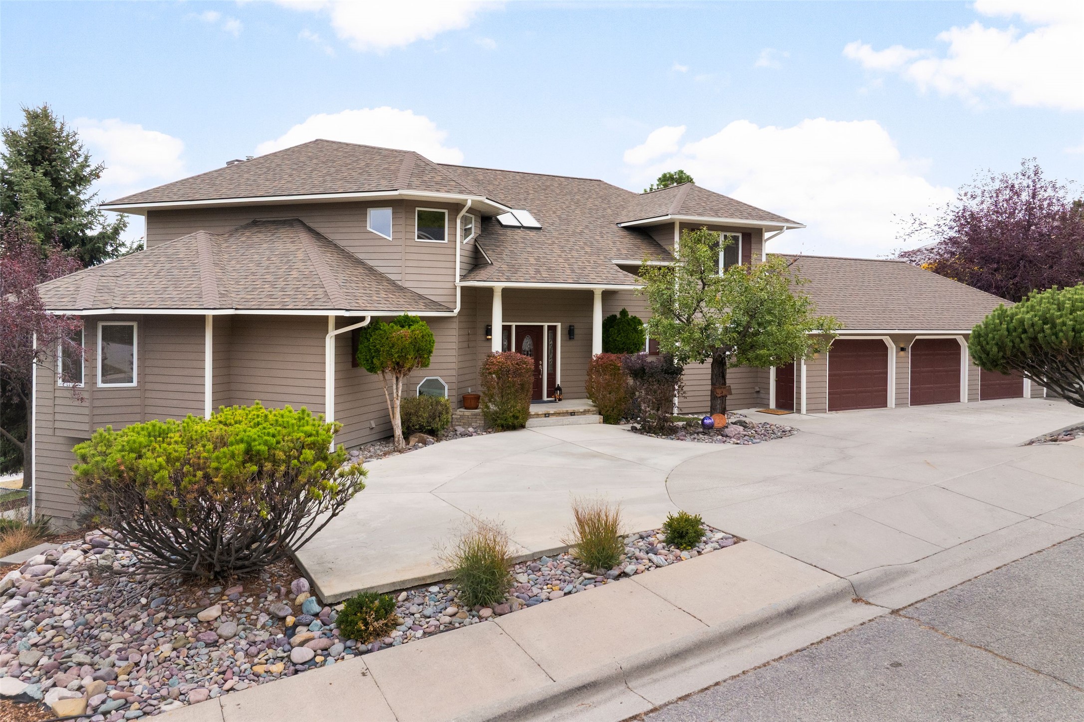 104 Black Pine Trail