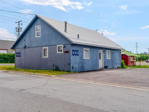 Photo of 496 E Montana Street, Kalispell, MT 59901 (MLS # 30055117)