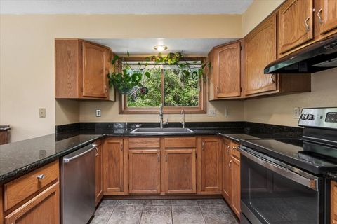 Tiny photo for 172 Mallard Loop, Whitefish, MT 59937 (MLS # 30068808)