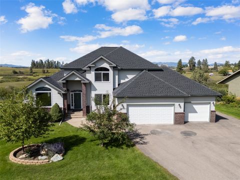 Photo of 344 Stillwater Loop, Kalispell, MT 59901 (MLS # 30045884)