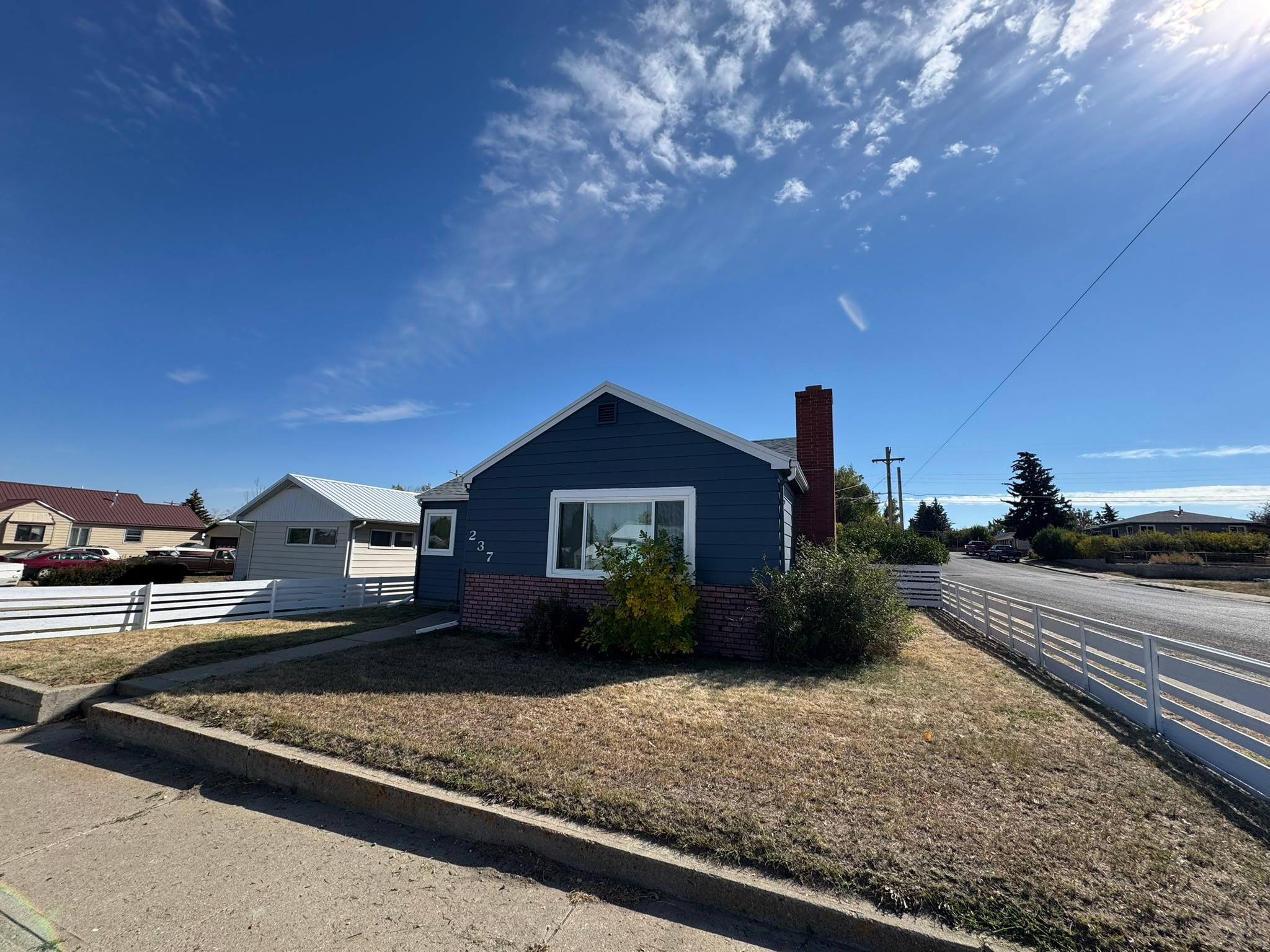 237 5th Avenue SE