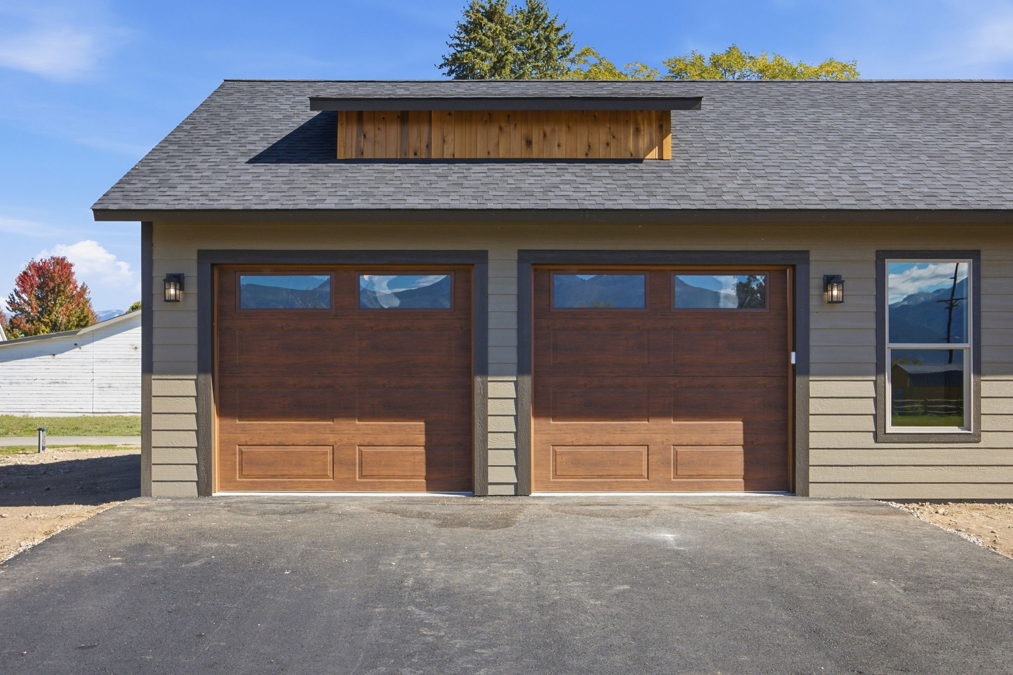 206 Lore Lane