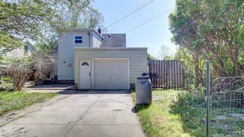 Tiny photo for 220 North Avenue E, Missoula, MT 59801 (MLS # 30070648)