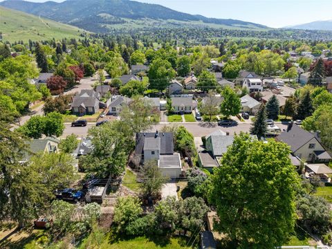 Tiny photo for 220 North Avenue E, Missoula, MT 59801 (MLS # 30070648)