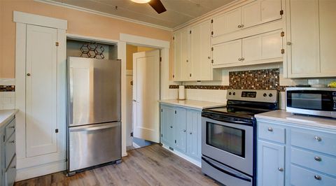 Tiny photo for 220 North Avenue E, Missoula, MT 59801 (MLS # 30070648)
