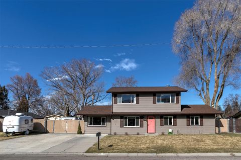 Photo of 148 Cohosset Drive, Missoula, MT 59803 (MLS # 30065896)