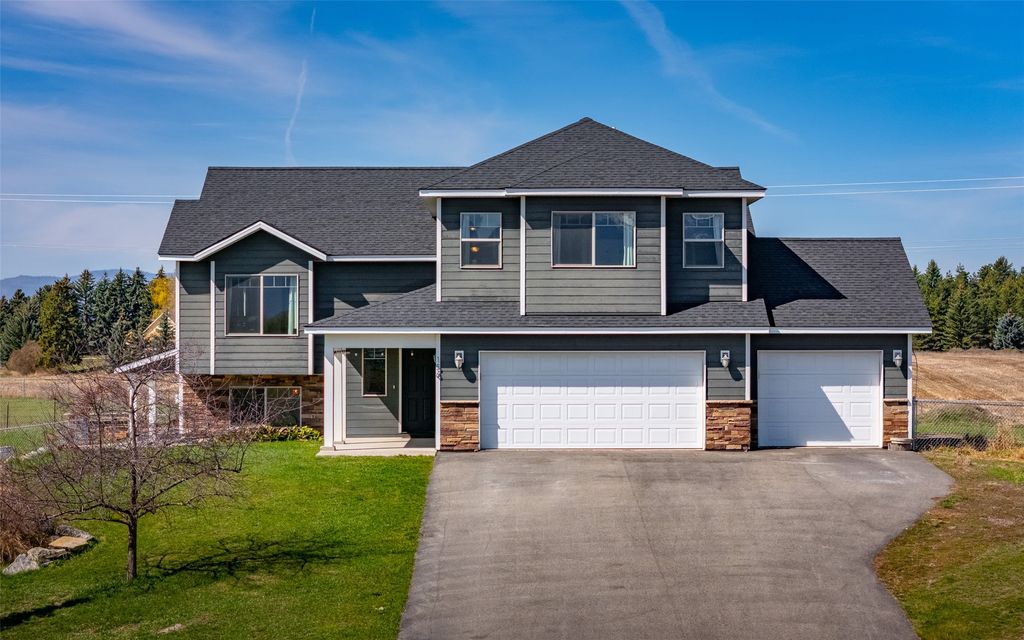 Photo of 156 Hadley Road, Kalispell, MT 59901 (MLS # 30068189)