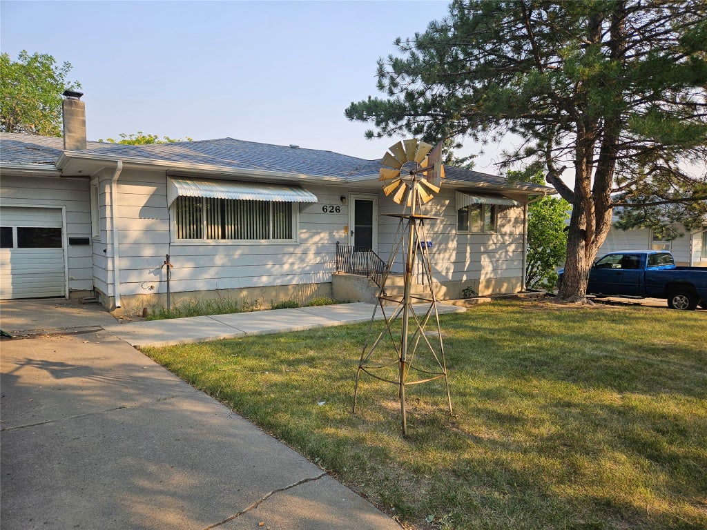 Photo of 626 Doris Drive, Great Falls, MT 59405 (MLS # 30075274)