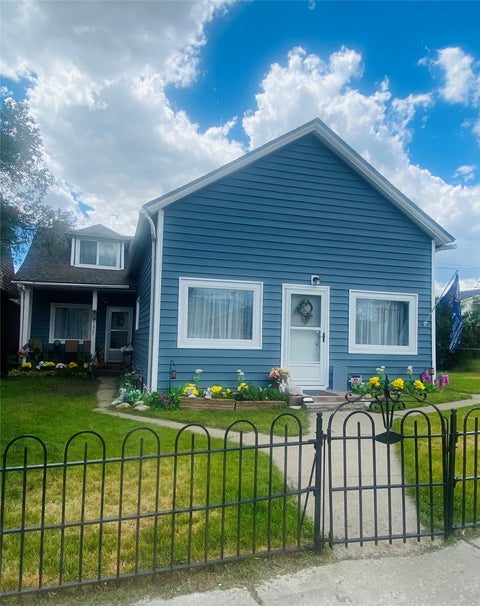 Photo of 1021 S Wyoming Street, Butte, MT 59701 (MLS # 30079836)